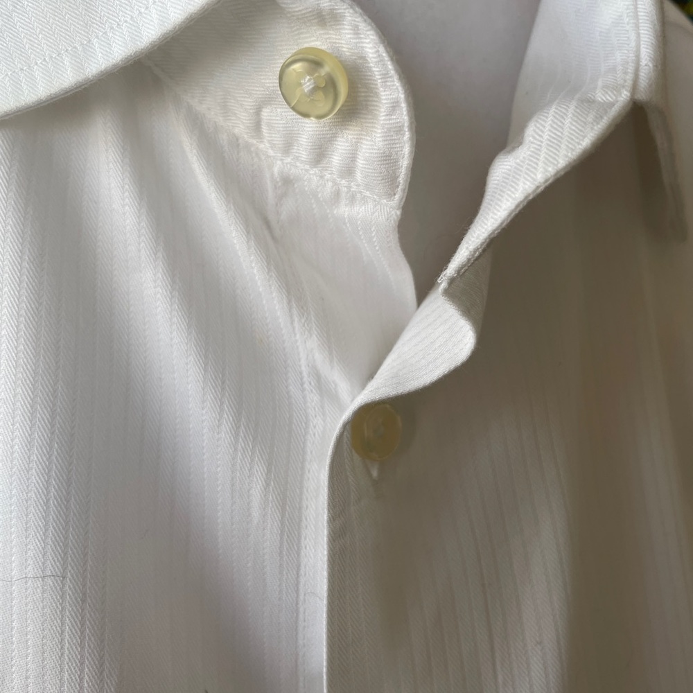 Armani Collezioni White Casual Button Down Shirt - Picture 3 of 8